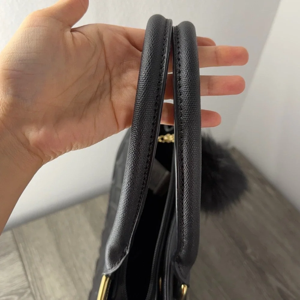 Aldo Black Embossed Geometric Satchel Handbag Gold Hardware Crossbody Bag Medium